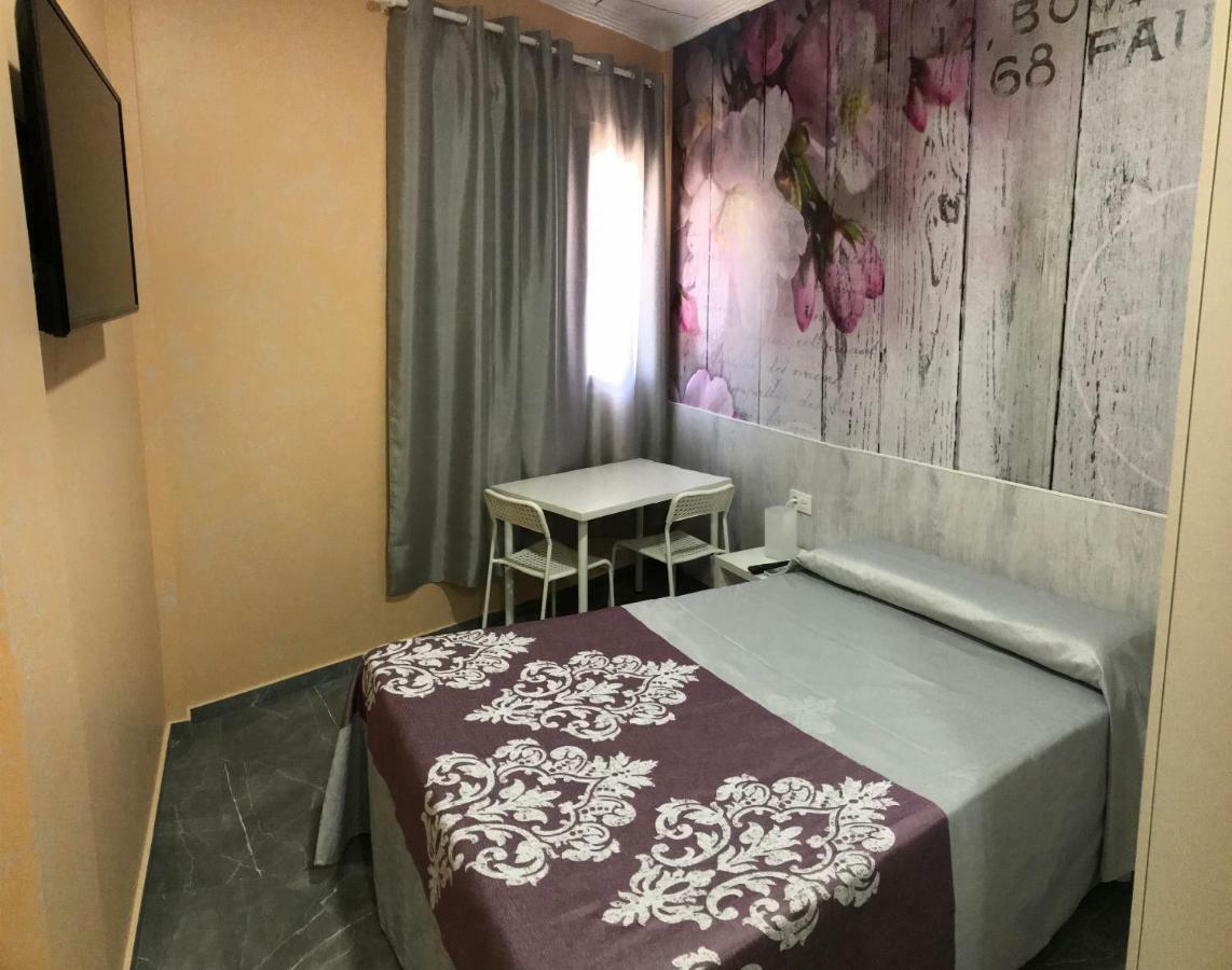 Hostal Kavanna San Pedro de Merida Exterior foto